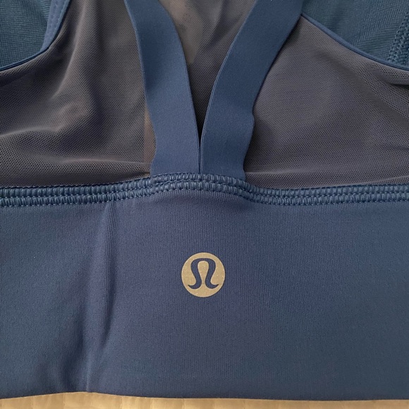 Lululemon Longline Blue Top Size 6 - Picture 3 of 4